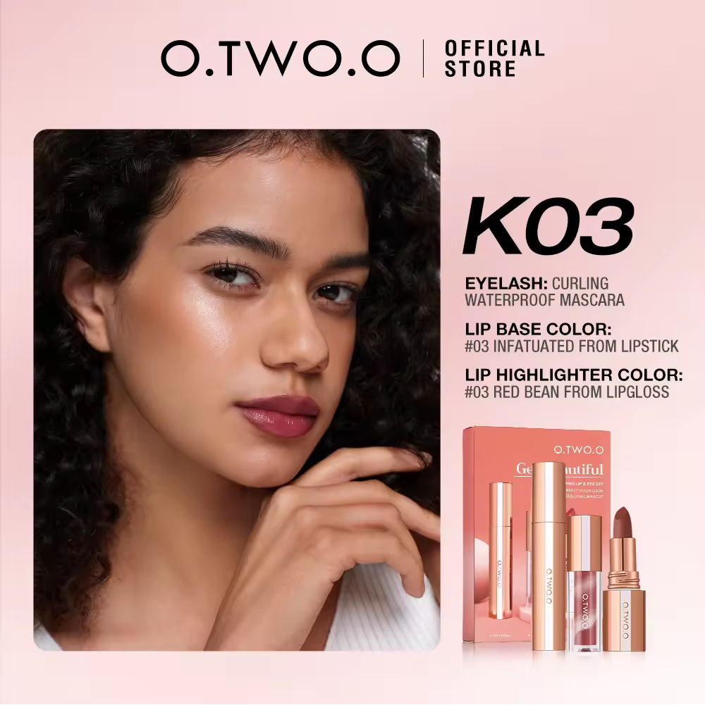 O.TWO.O GET BEAUTIFUL CHARM BLOOMING LIP AND EYE SET