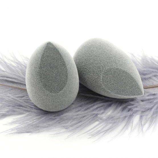 O.TWO.O SOFT & SMOOTH MICROFIBER BEAUTY BLENDER (GREY)