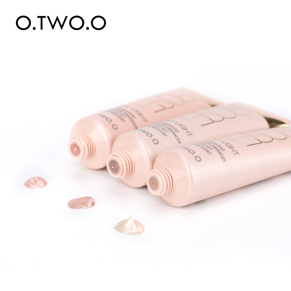 O.TWO.O ROSE GOLD LIQUID HIGHLIGHTER